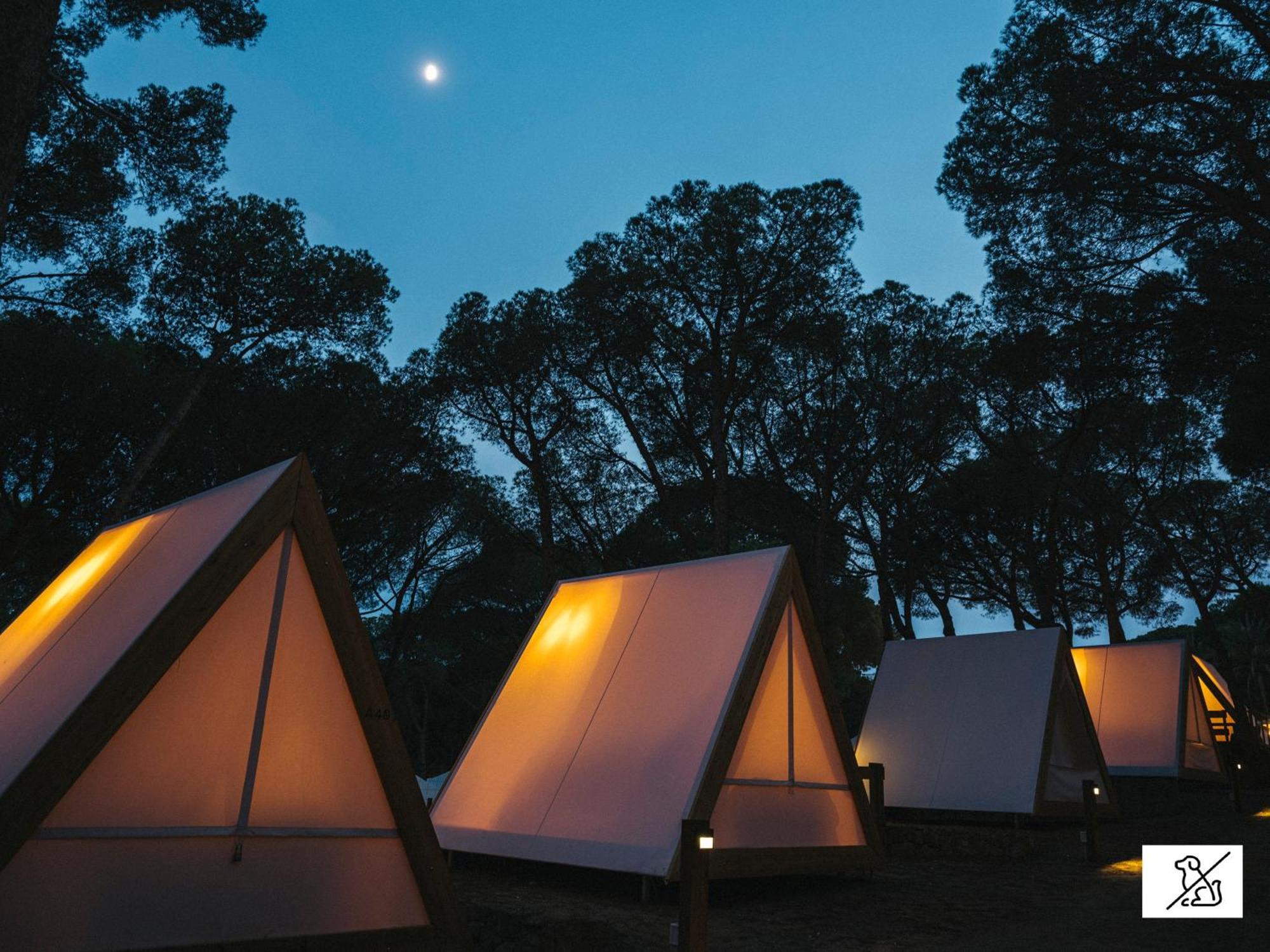 فندق Wecamp Cala Montgo L' Escala المظهر الخارجي الصورة