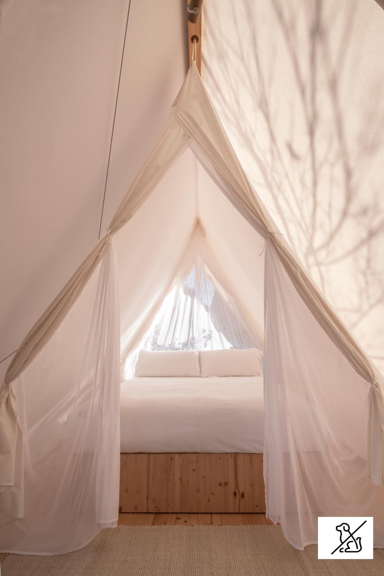 فندق Wecamp Cala Montgo L' Escala المظهر الخارجي الصورة